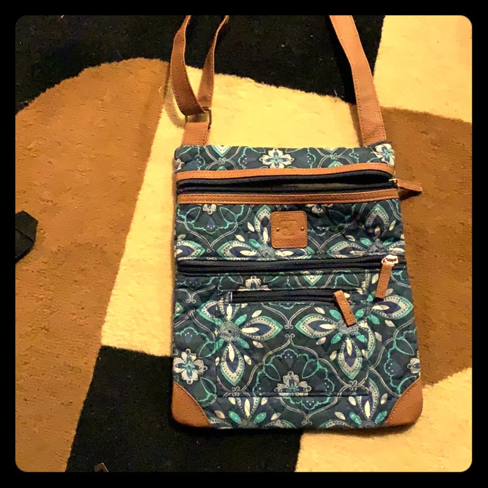 Adjustable tan and blues bag